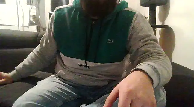 Snapshot of Zer_oki chatting on March 8, 7:31 pm Zer oki online show from March 8, 7:31 pm