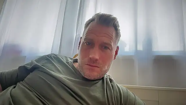 Christian87xxx online show from October 6, 1:52 pm