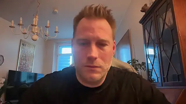 Christian87xxx online show from December 16, 7:35 am