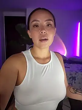 RenEnvy online show from March 12, 12:10 am