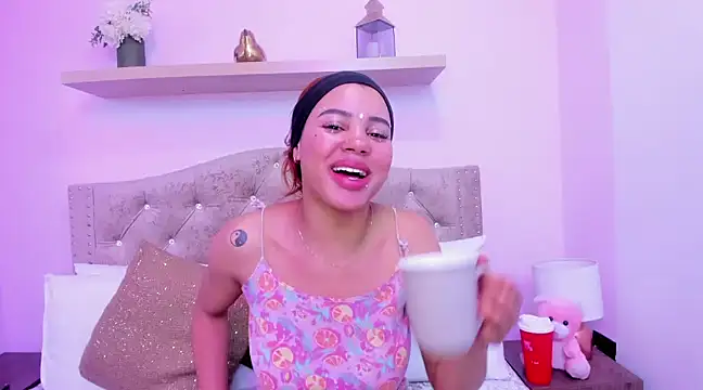 tamararose1 online show from February 22, 9:34 am