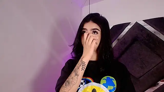 sara lopee1 online show from October 3, 12:02 pm