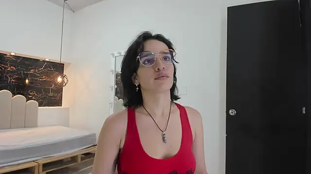 Annyrosee online show from September 10, 8:42 pm