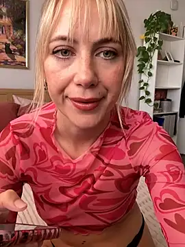 rileylovesyou online show from February 27, 8:42 pm