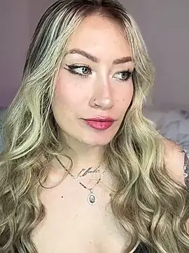 Snapshot of Lally_Valencia__ chatting on February 18, 7:10 am Lally Valencia online show from February 18, 7:10 am