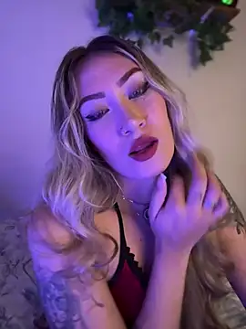 Snapshot of Lally_Valencia__ chatting on March 1, 6:13 am Lally Valencia online show from March 1, 6:13 am