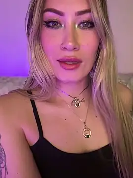 Snapshot of Lally_Valencia__ chatting on March 15, 5:41 am Lally Valencia online show from March 15, 5:41 am