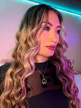 Snapshot of Lally_Valencia__ chatting on September 18, 7:54 am Lally Valencia online show from September 18, 7:54 am