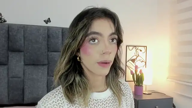 Violetta Ficher online show from November 19, 2:11 am