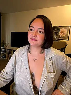 Snapshot of Orgasmille chatting on September 22, 6:48 am Orgasmille online show from September 22, 6:48 am