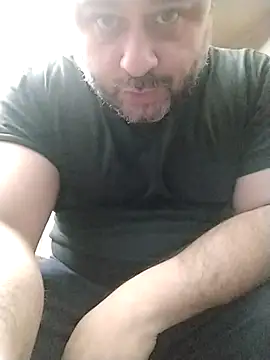 NAvoglia online show from February 19, 8:31 pm