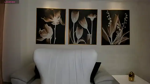 Snapshot of BeccaBaxter chatting on March 19, 7:17 pm BeccaBaxter online show from March 19, 7:17 pm