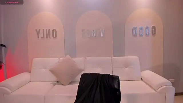 Snapshot of BeccaBaxter chatting on September 16, 7:59 pm BeccaBaxter online show from September 16, 7:59 pm