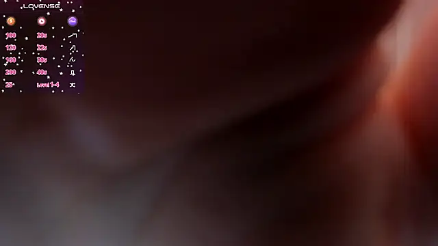 Snapshot of BeccaBaxter chatting on October 25, 8:14 pm BeccaBaxter online show from October 25, 8:14 pm