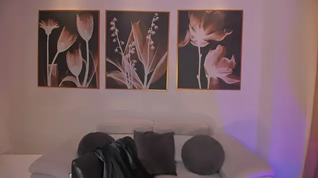 Snapshot of BeccaBaxter chatting on November 22, 12:04 pm BeccaBaxter online show from November 22, 12:04 pm