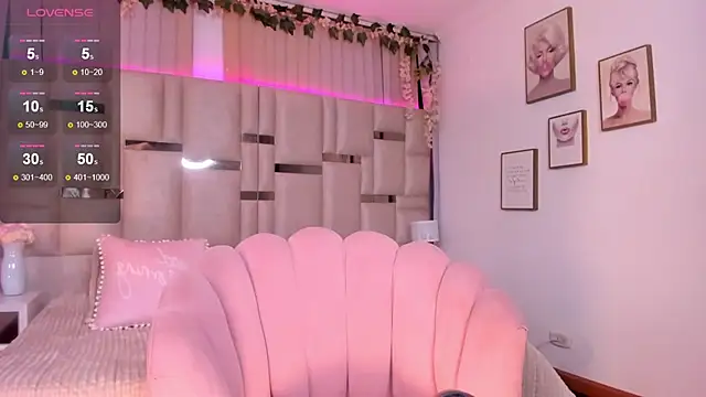 Daphne chers online show from February 18, 2:27 am