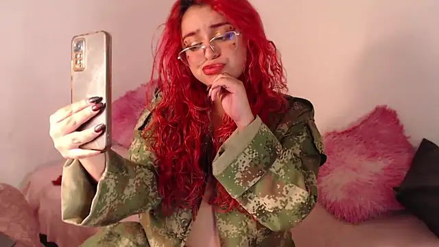 EstefyTabbo online show from September 29, 10:25 pm