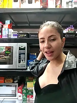 Andrea18 blonde online show from February 15, 2:55 pm