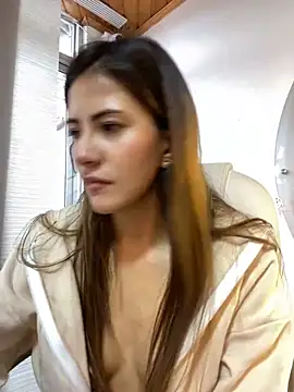 Andrea18 blonde online show from February 22, 3:58 pm