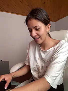 Andrea18 blonde online show from February 27, 3:59 pm