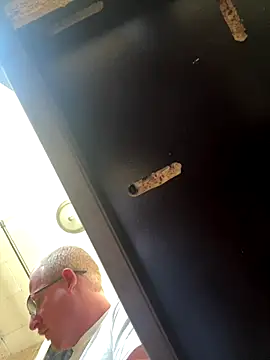 ClimbedCaelum online show from November 1, 8:22 pm