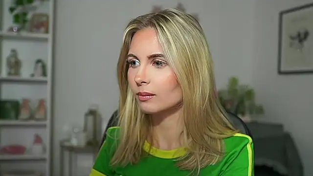 catecrago  online show from March 14, 8:53 am