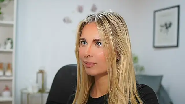 catecrago  online show from March 19, 12:01 pm