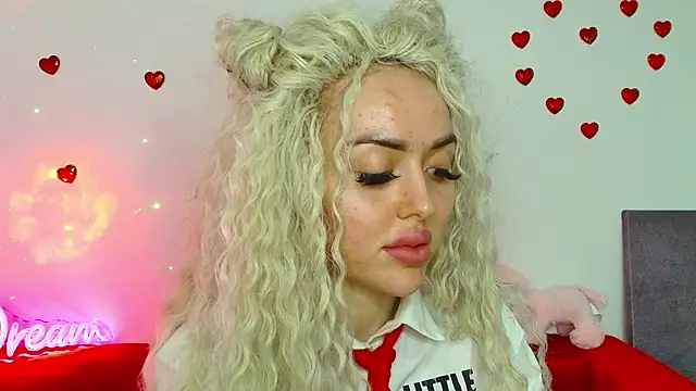 MissisCaty online show from February 2, 1:45 am