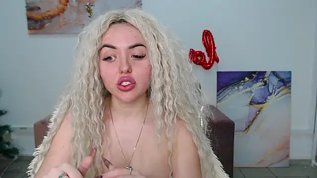 MissisCaty online show from February 22, 4:40 am