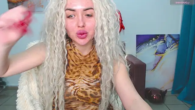 MissisCaty online show from February 26, 1:43 am