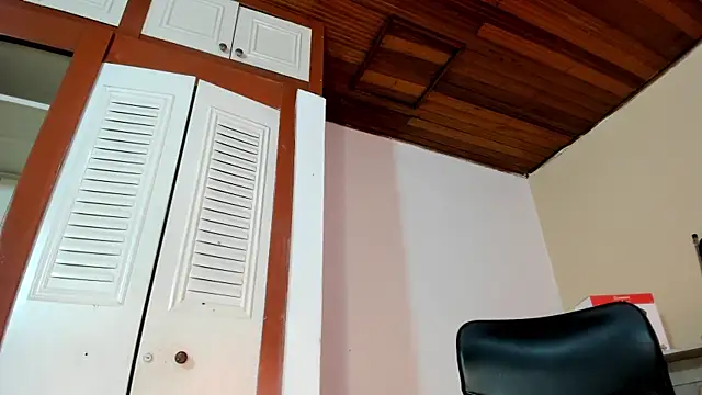 Snapshot of Violetta_0 chatting on September 26, 1:26 pm Violetta 0 online show from September 26, 1:26 pm