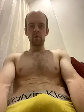 LynnAhNight online show from October 11, 3:28 am