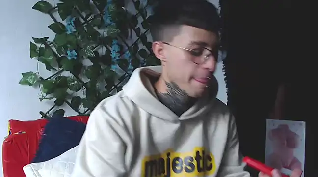 7 Saturno 7 online show from March 20, 10:32 am