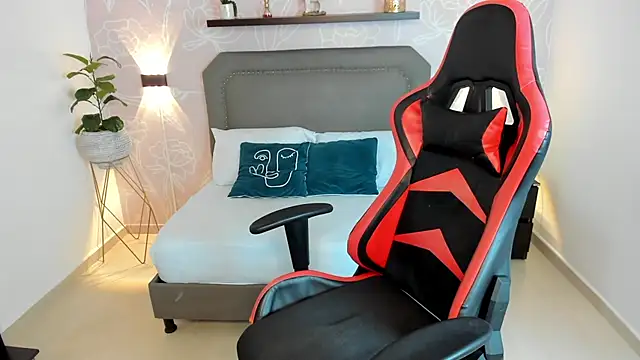 Snapshot of keithy_sex chatting on March 14, 7:23 pm keithy sex online show from March 14, 7:23 pm