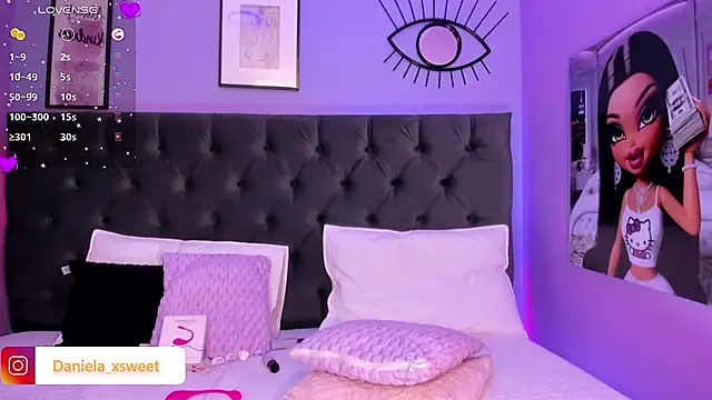 Snapshot of Danielaangelina chatting on March 1, 9:40 am Danielaangelina online show from March 1, 9:40 am