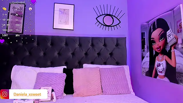 Snapshot of Danielaangelina chatting on March 8, 5:28 am Danielaangelina online show from March 8, 5:28 am