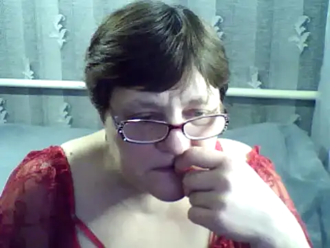 Snapshot of ElzaJewel chatting on February 11, 9:56 pm ElzaJewel online show from February 11, 9:56 pm