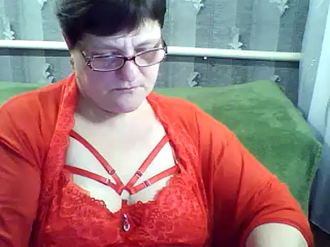 Snapshot of ElzaJewel chatting on March 3, 4:14 pm ElzaJewel online show from March 3, 4:14 pm