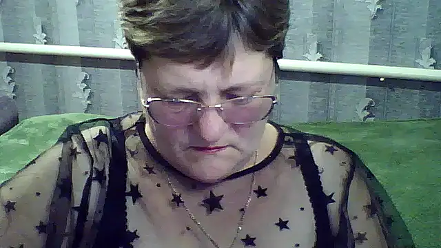 Snapshot of ElzaJewel chatting on October 19, 4:40 pm ElzaJewel online show from October 19, 4:40 pm