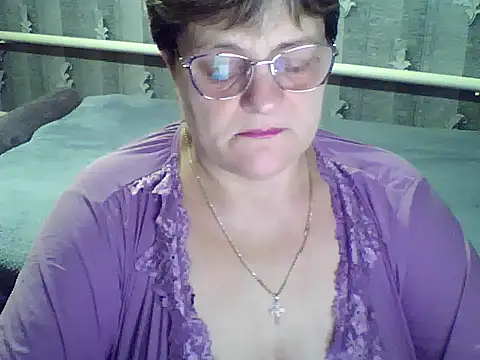 Snapshot of ElzaJewel chatting on November 26, 8:10 pm ElzaJewel online show from November 26, 8:10 pm