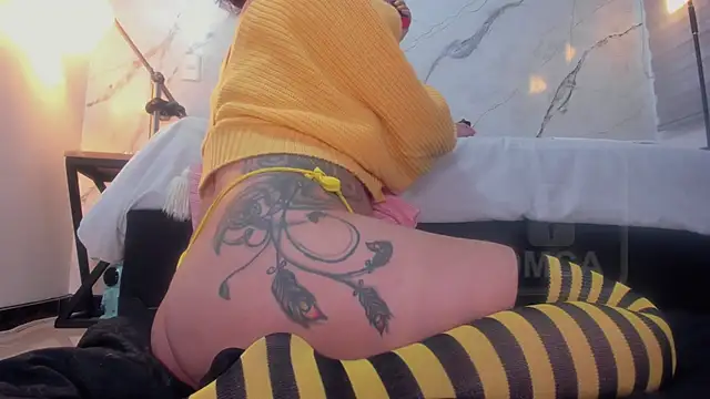 ailin curl online show from December 30, 9:50 pm