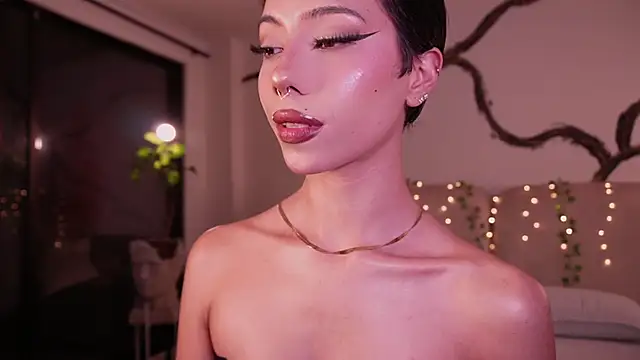 soidai miiu online show from September 18, 1:40 am