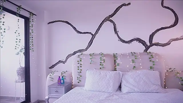 soidai miiu online show from October 2, 8:27 pm