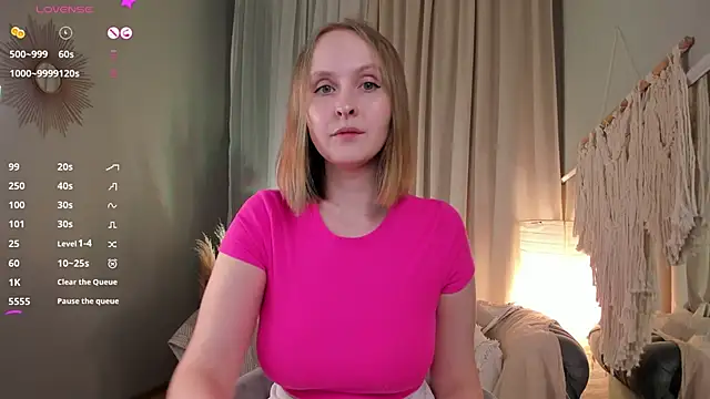 Agatha Mott online show from March 8, 3:24 pm