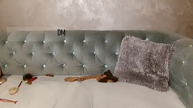 xoCaroxQueenxo online show from March 8, 12:00 am