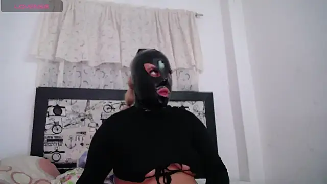 Pamela Rut  online show from February 14, 12:25 pm