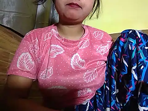 Queen Couple online show from February 27, 5:26 pm