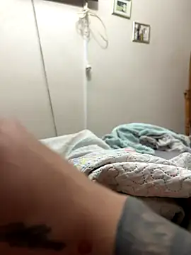 yeiyei oficial online show from November 20, 8:47 am