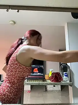 Snapshot of AngelRuby chatting on February 24, 4:27 am AngelRuby online show from February 24, 4:27 am