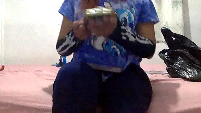 sharonlopez9611 online show from November 16, 4:07 am